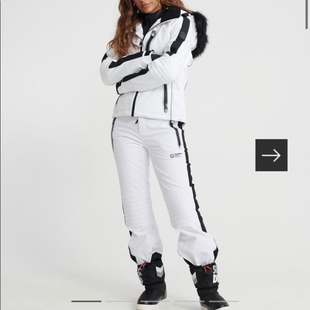 Women snowboarding jacket